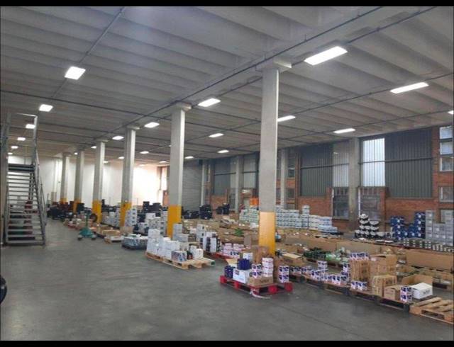 2,286M² WAREHOUSE TO LET IN WESTMEAD